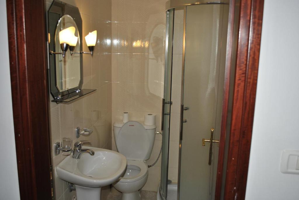Hotel Bleta Gjirokaster Room photo
